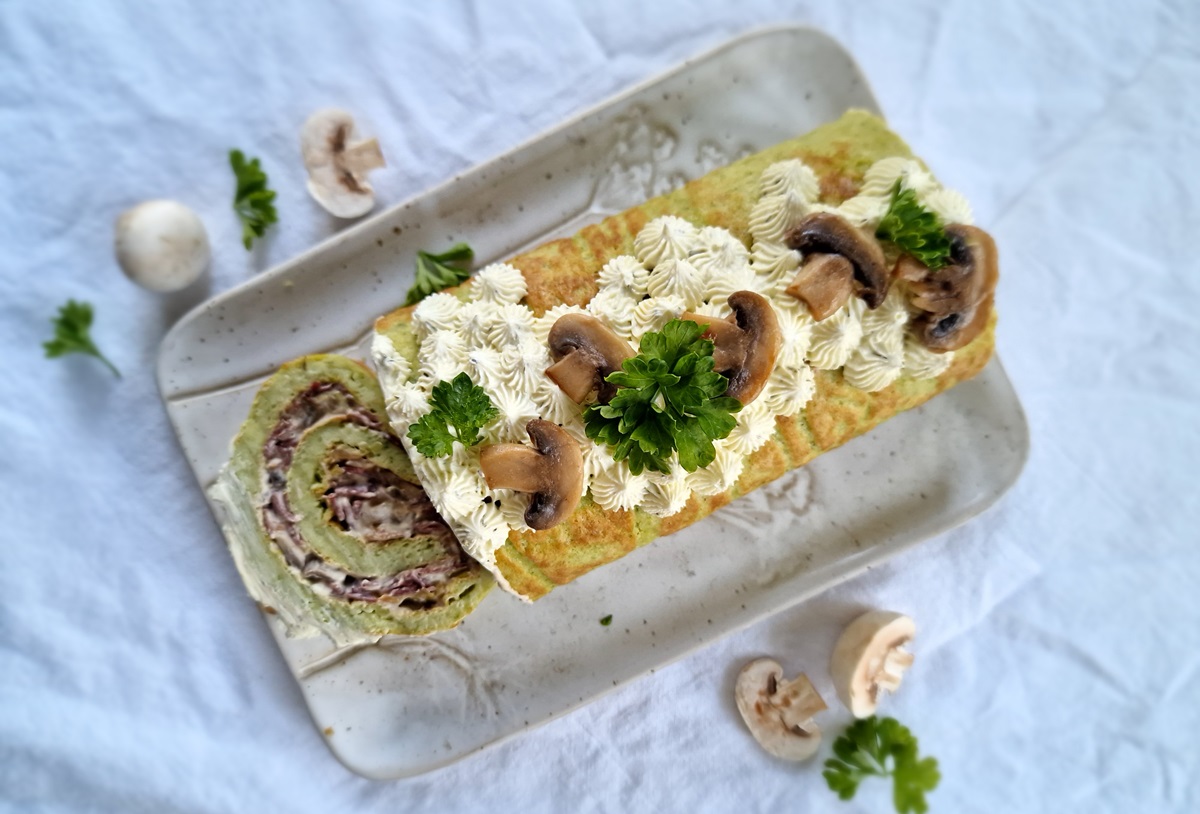 Suolainen kääretorttu herkkusienitäytteellä